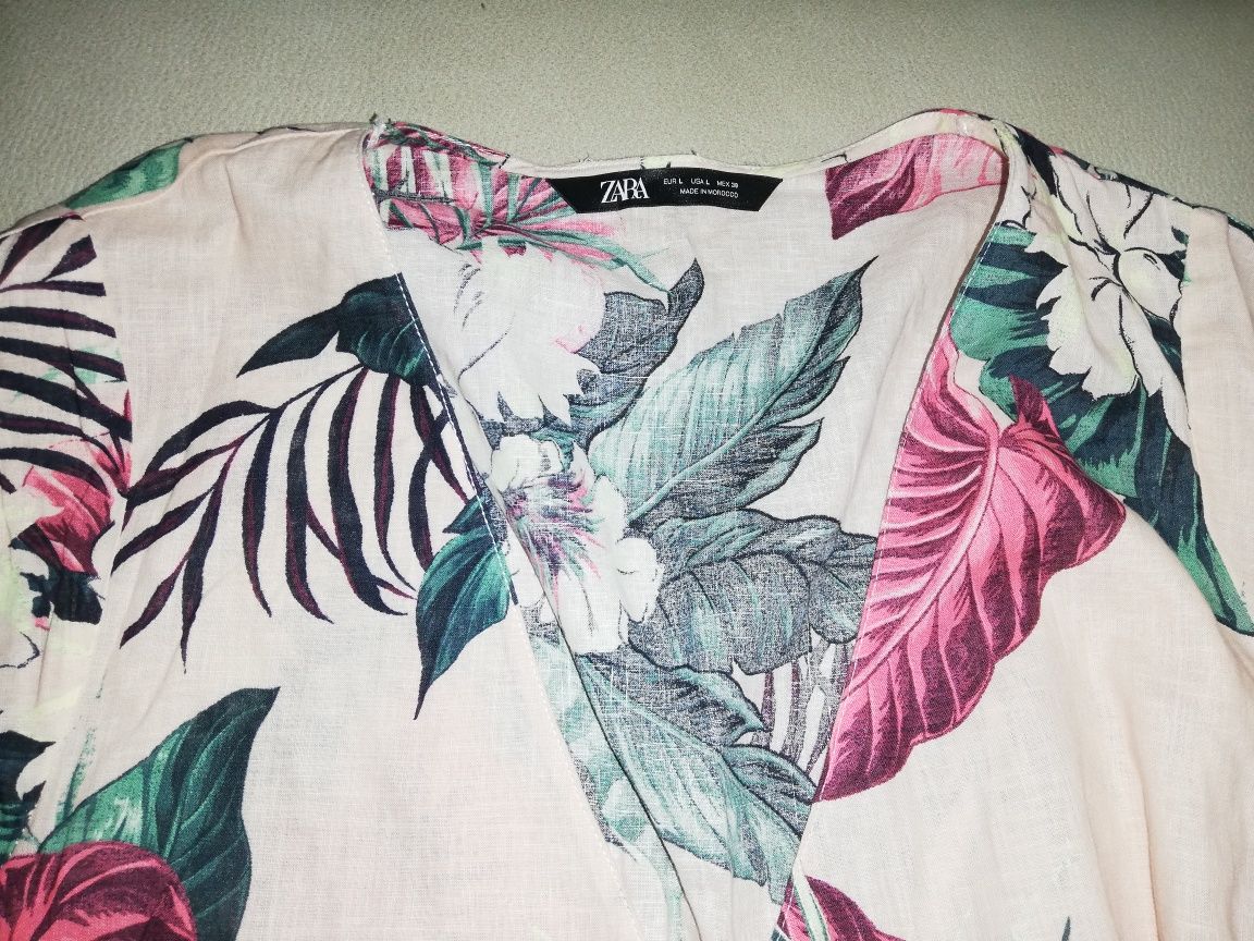 Blusa com padrão da Zara