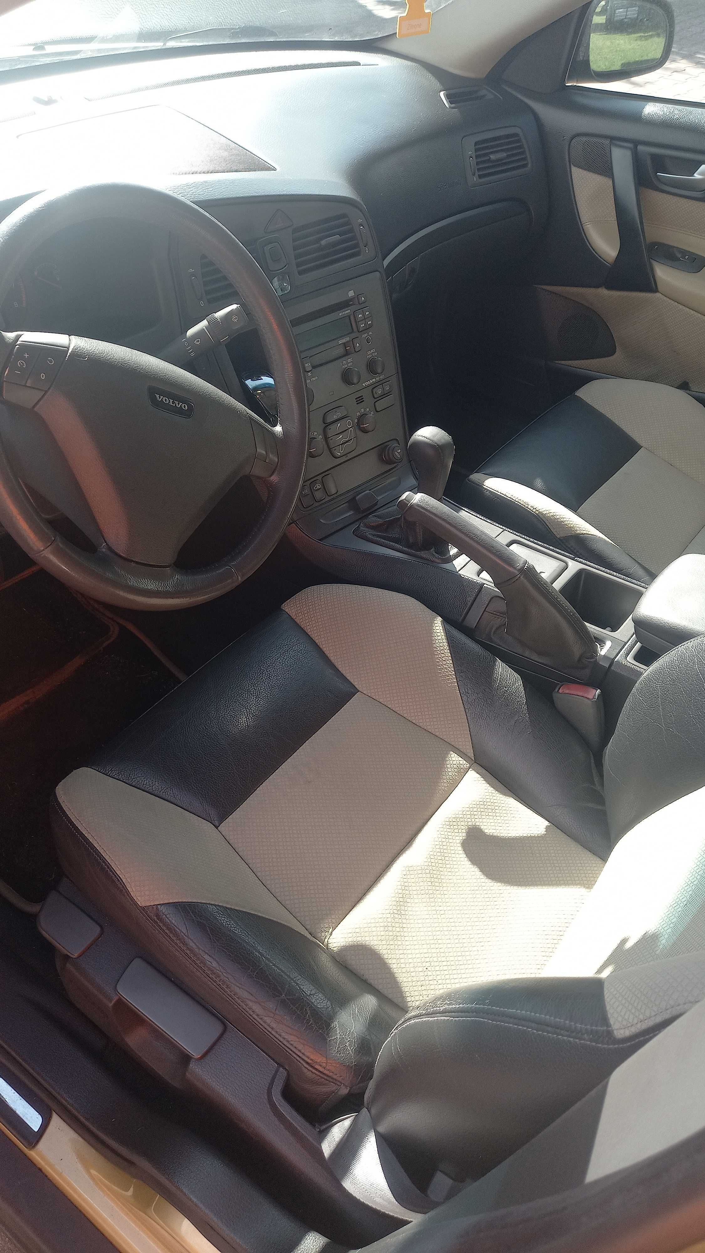 Sprzedam Volvo S60 2.4 Benzyna + LPG