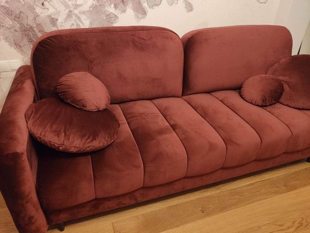 Piękna rozkładana kanapa z pojemnikiem GLAMOUR