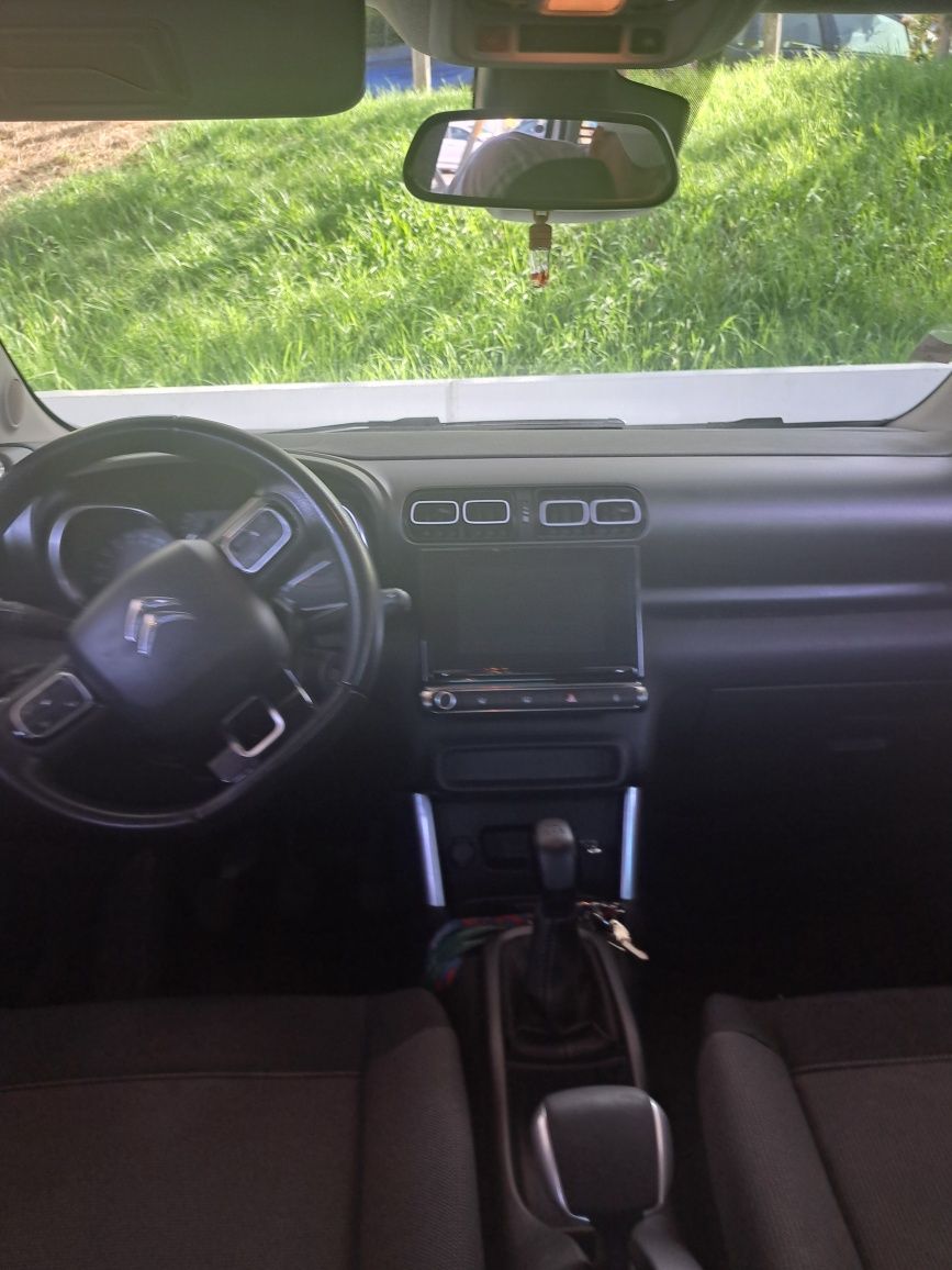C3 aircross 1.2 shine