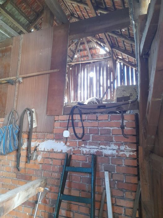 Sprzedam stodołę do rozbiórki