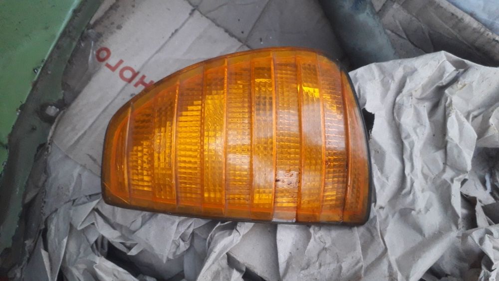 Автозапчастини мерседес 123