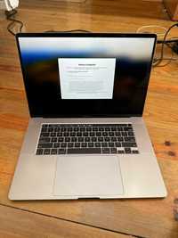 Macbook Pro 16" TouchBar | Intel i9 8-core 2.3 GHz | 16GB RAM | 1TB