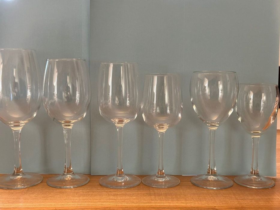 Келихи для вина, склянки для пива