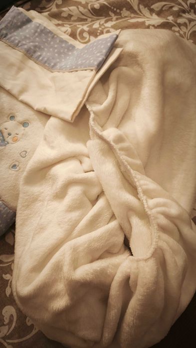 Lençóis polares de berço