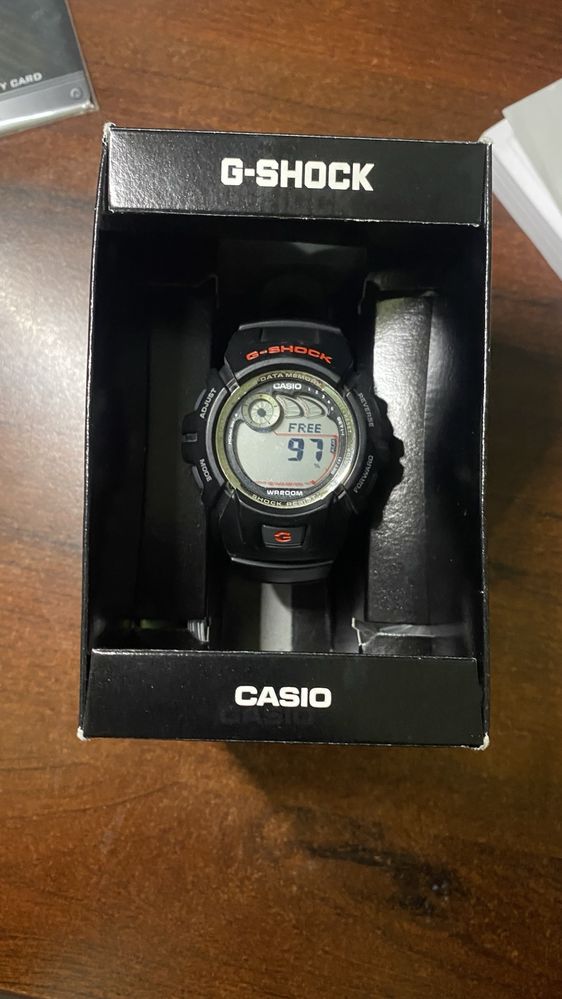 Часы Casio G-Shock