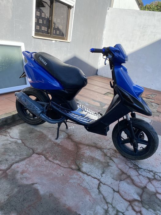 Yamaha bws (scooter)