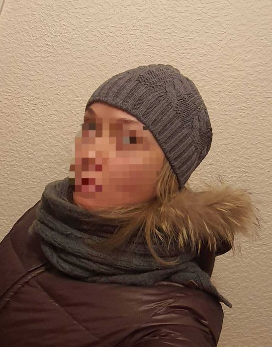 Шапка и шарф серые