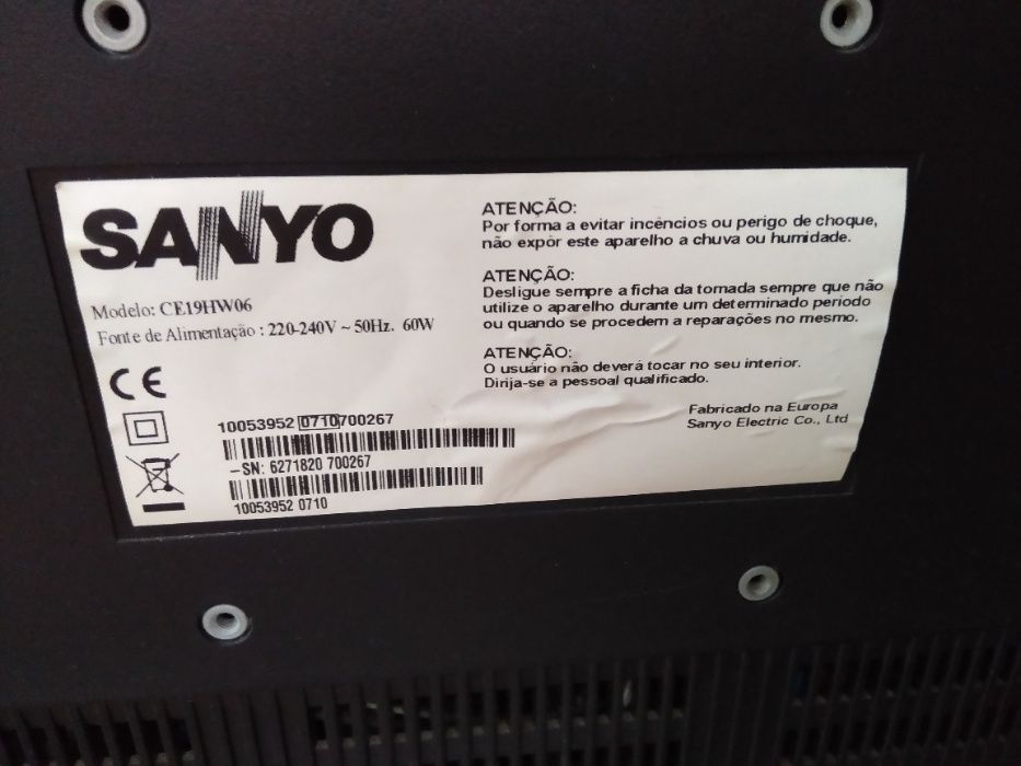 TV Sanyo HD - Avariada