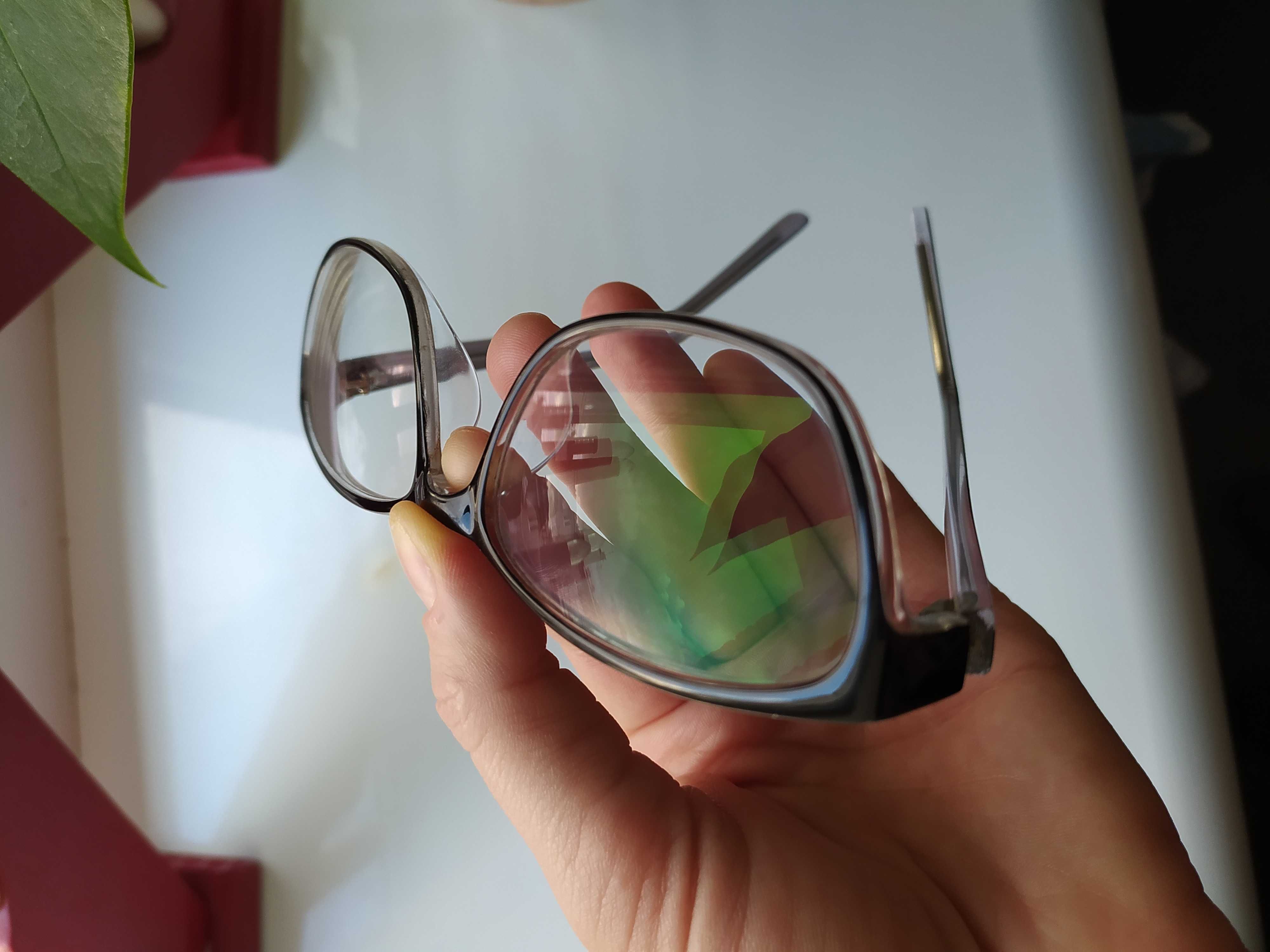 Оправа, окуляри для зору з лінзами діоптрії -1, 5