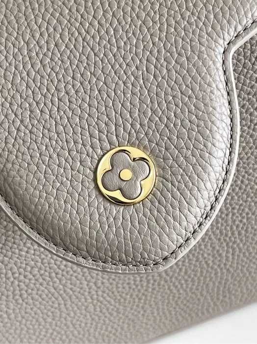 Toebka Louis Vuitton