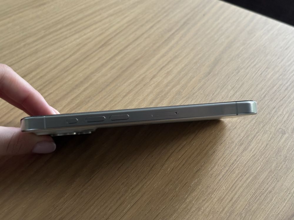 iPhone 15 pro 256gb stan idealny