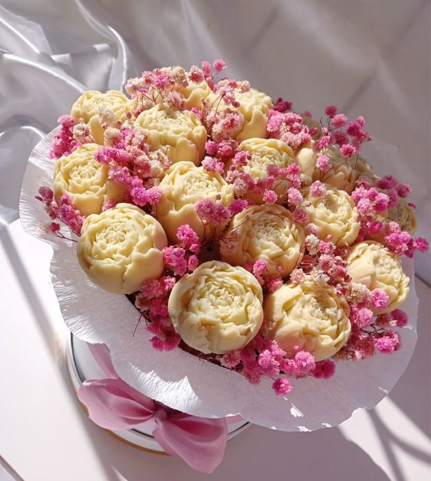 Букети з соєвих свічок