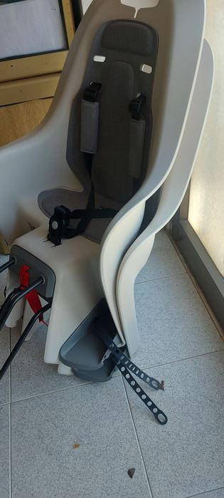 Vendo 2 cadeirinhas para bicicleta cada 25 euros as duas 45 €