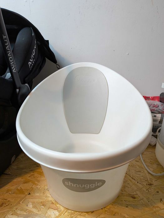 Wanienka Shnuggle dla niemowląt