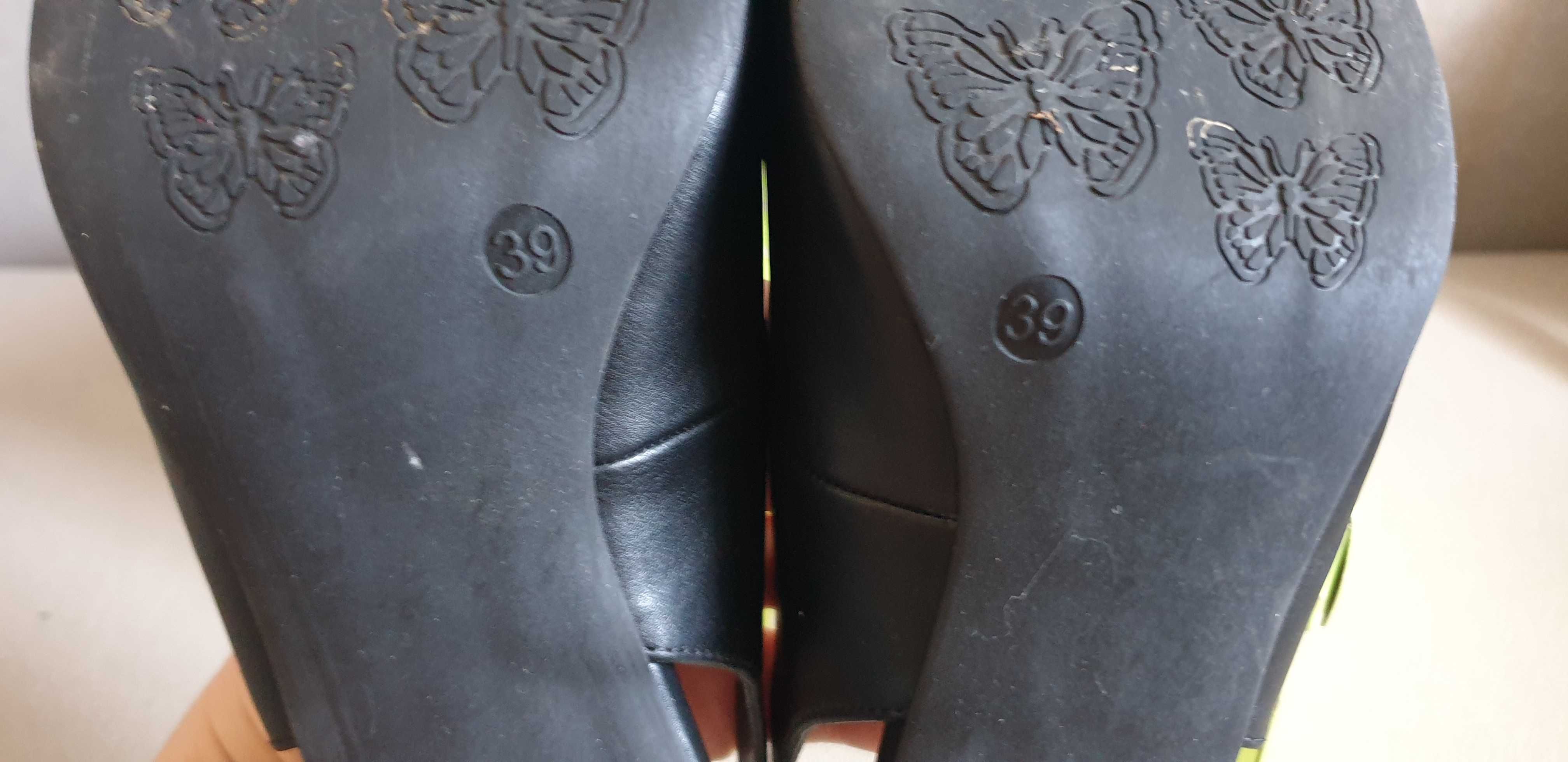 Odkryte czarne buty Graceland r. 39