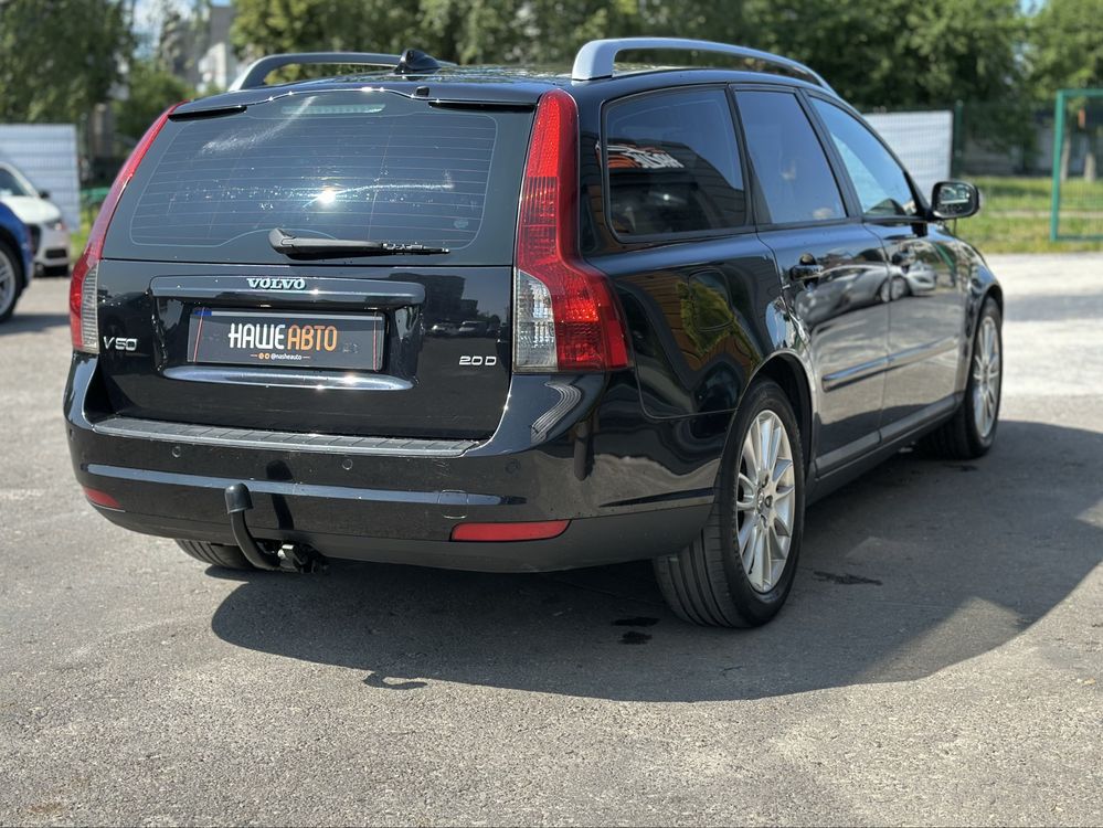 VOLVO V50 2007 року, 2.0 дизель, механіка, передній привід.