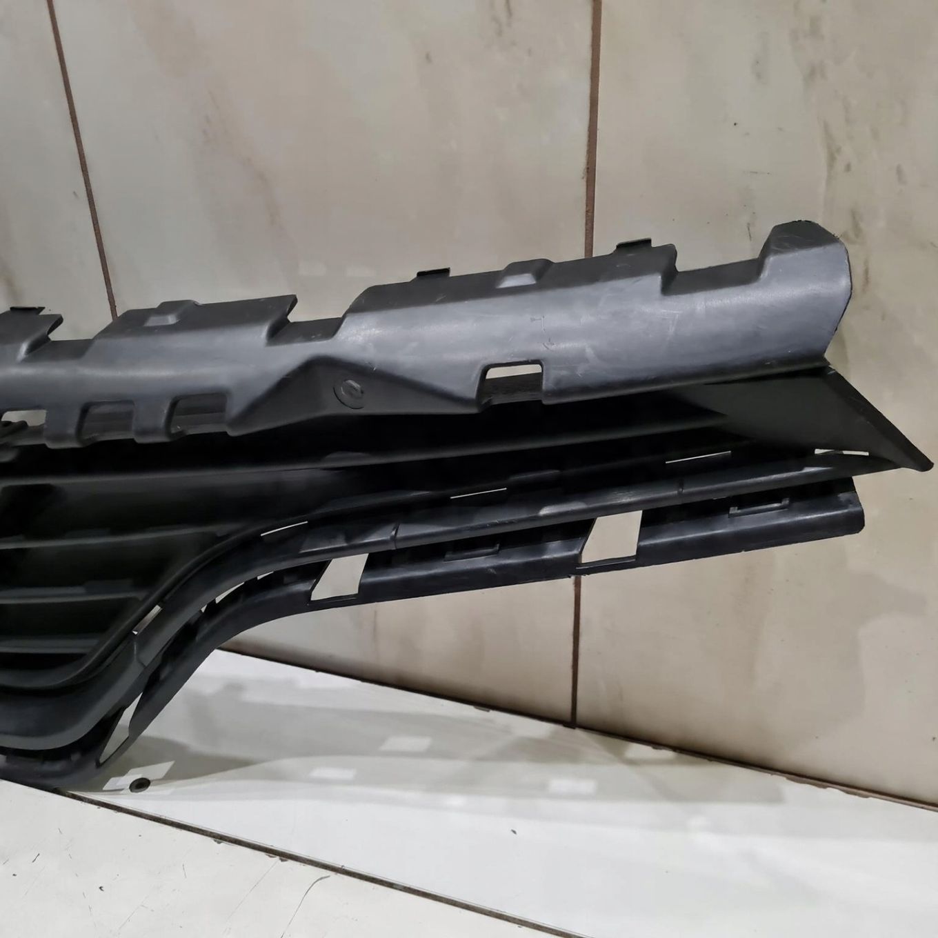 RENAULT CAPTUR 13-19 ATRAPA GRILL