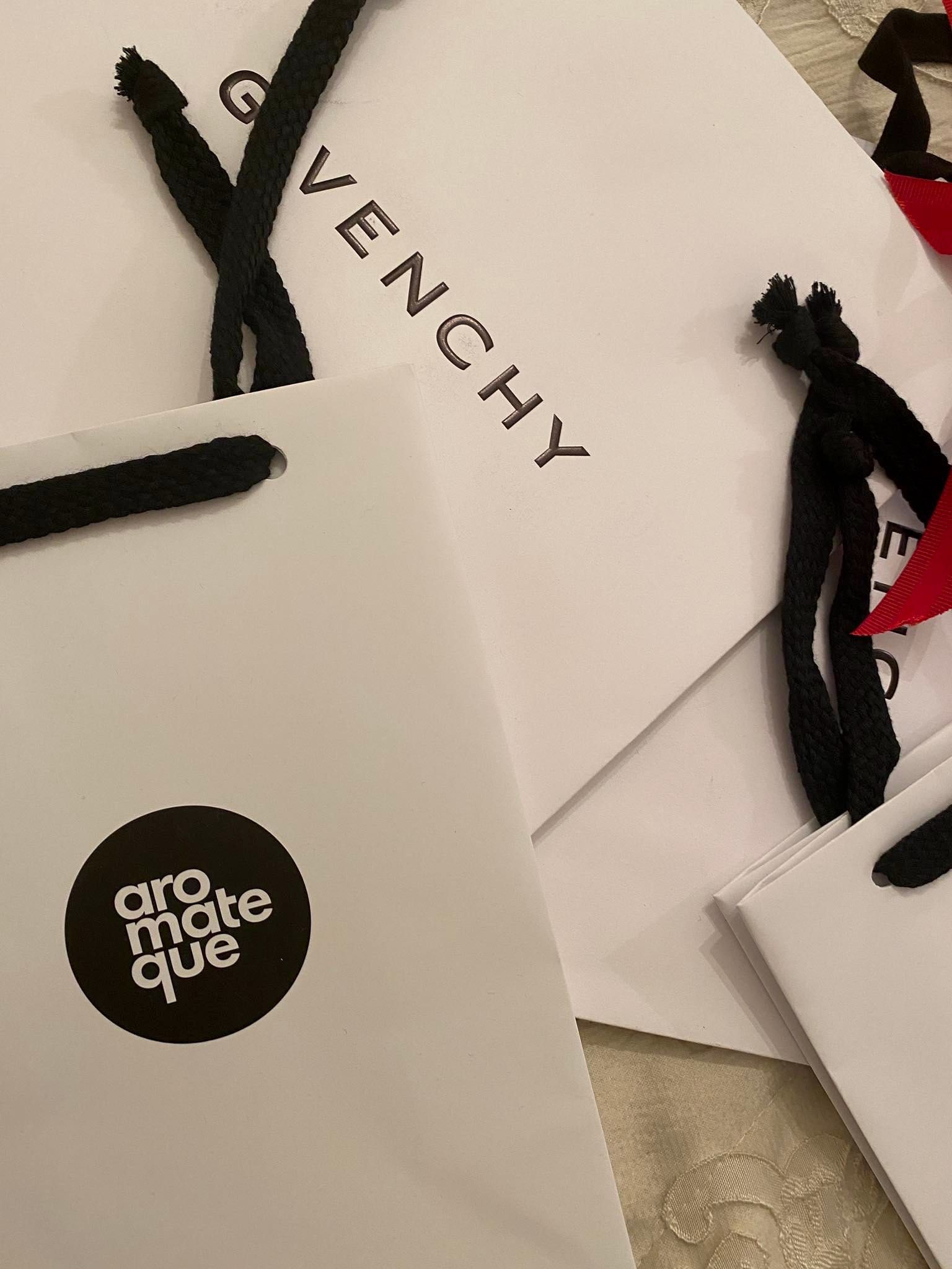 Подарочные пакеты Givenchy Chanel Aromateque Prada ЦУМ Диор