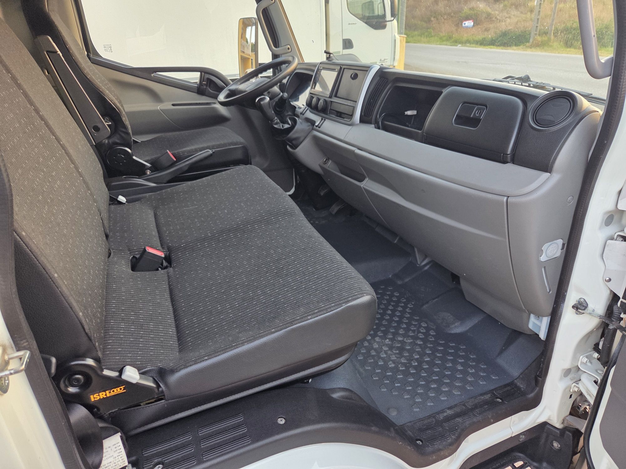 Mitsubishi Canter 3c15