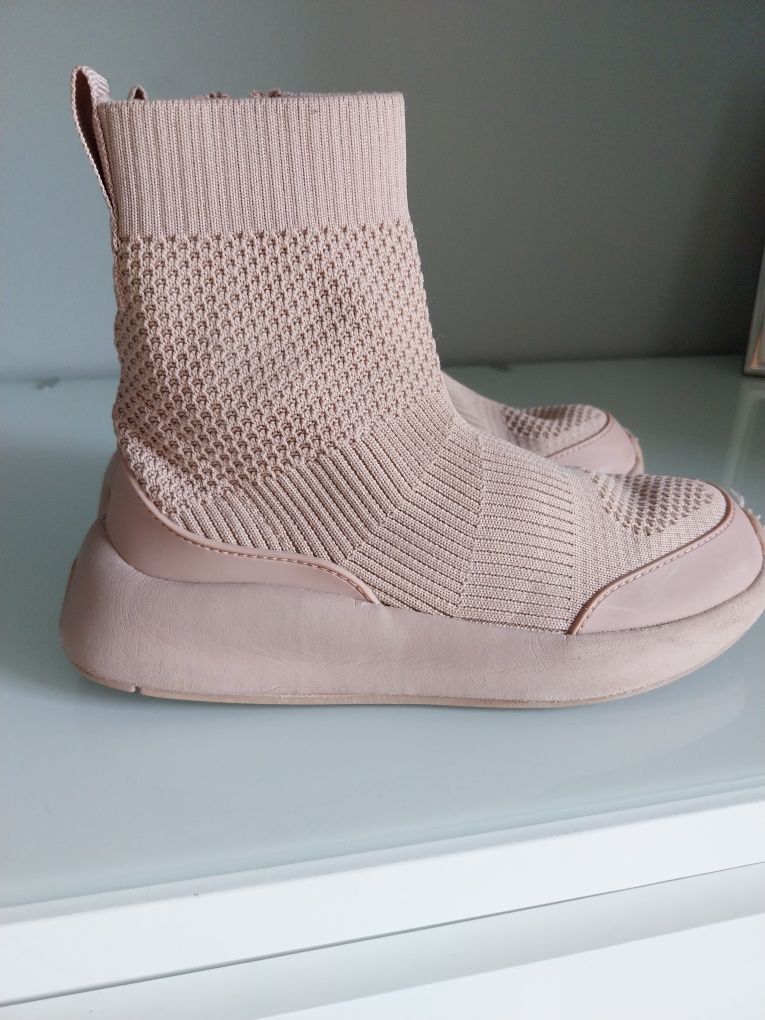 Botas elásticas | bege / rosa | Zara, Tamanho 32, bom estado