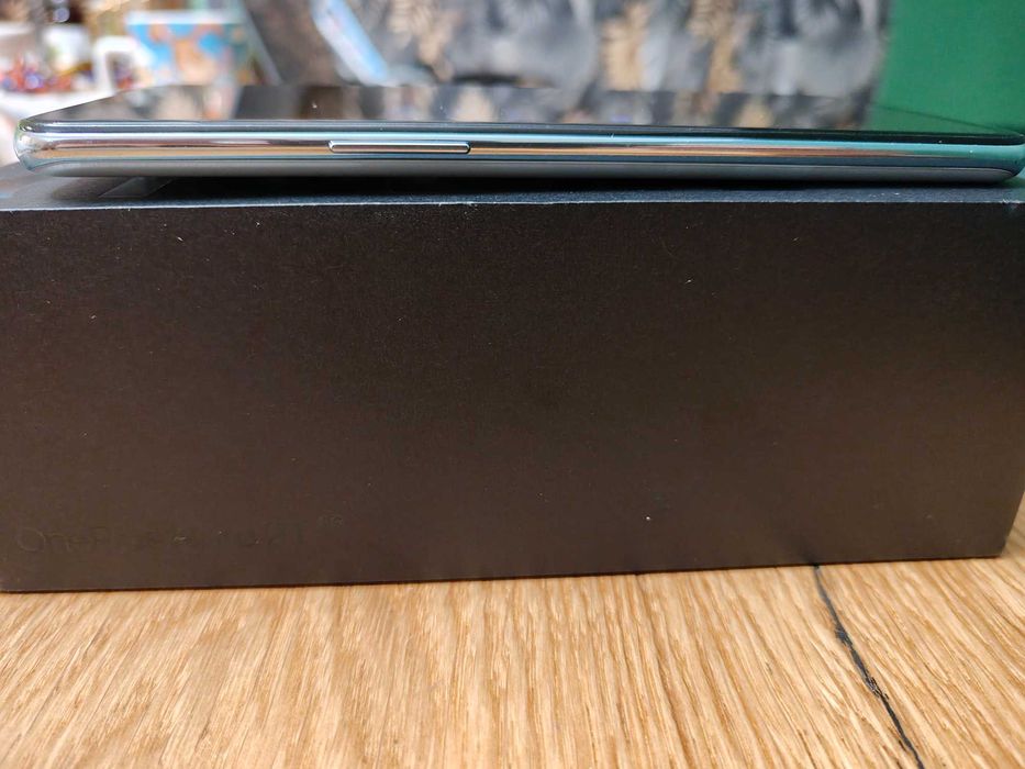 Jak nowy telefon OnePlus Nord 2T 5G 8/128GB Jade Fog, zestaw, smartfon