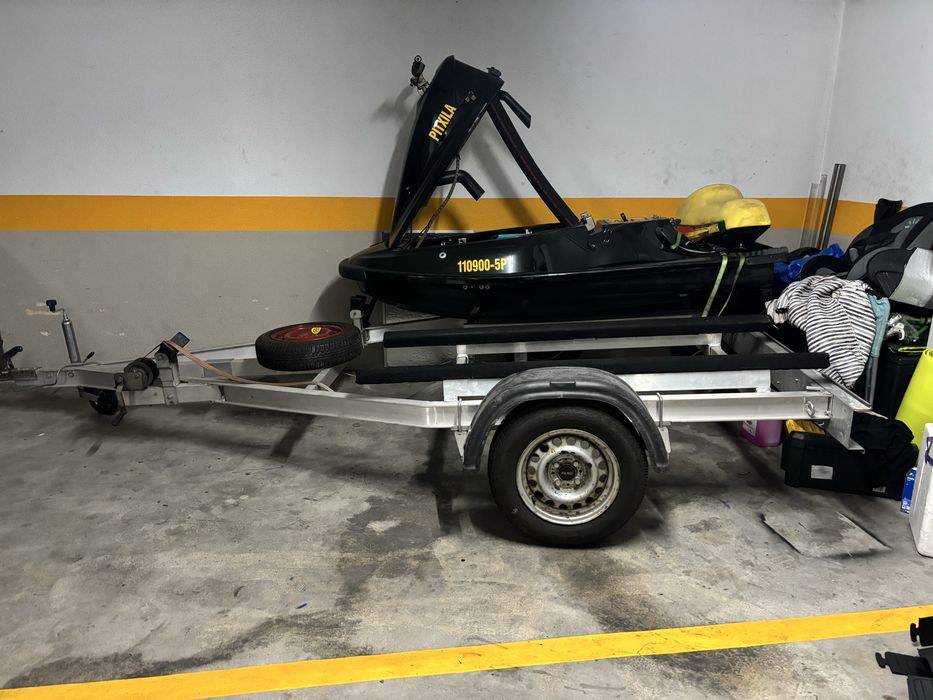 Yamaha Waveblaster atrelado duplo