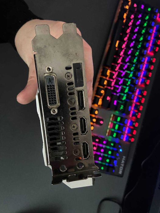 Видеокарта ASUS 1060 3GB