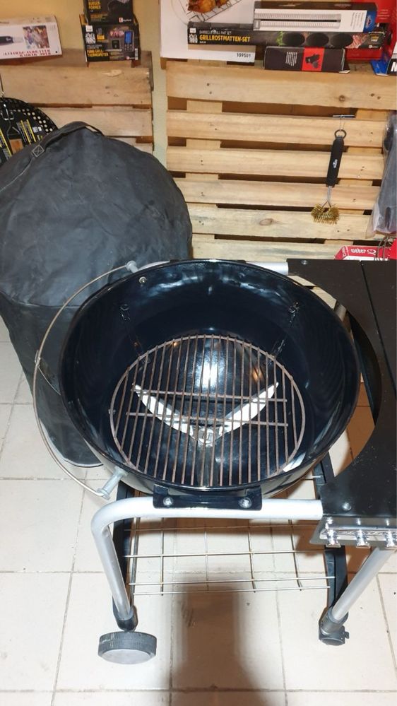 Вугільний гриль Weber Performer GBS 57 cm