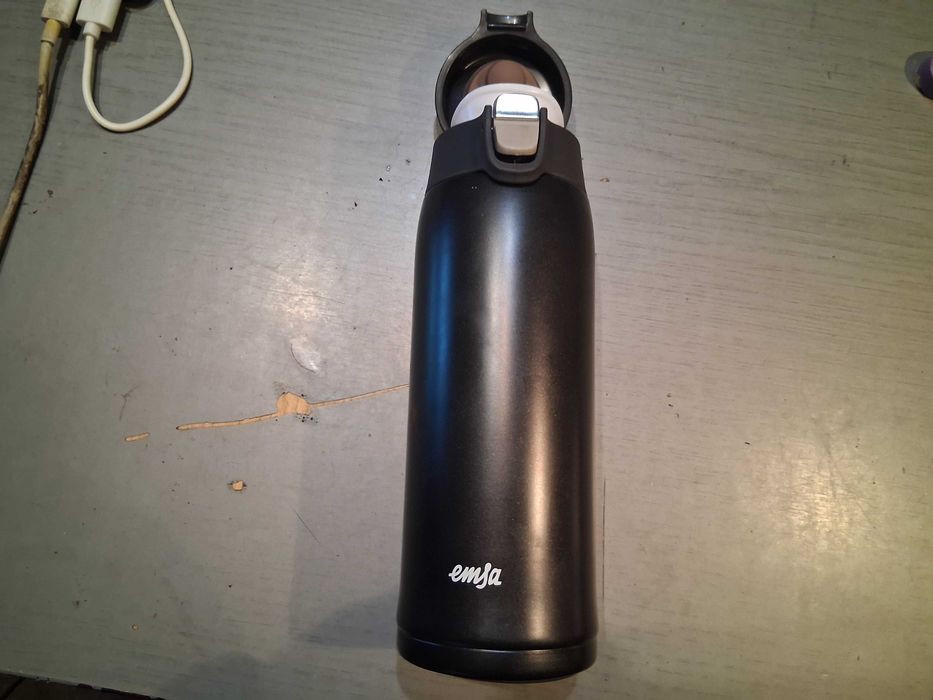 Emsa N21517 Travel Mug Light Kubek Termiczny 0,4L Czarny