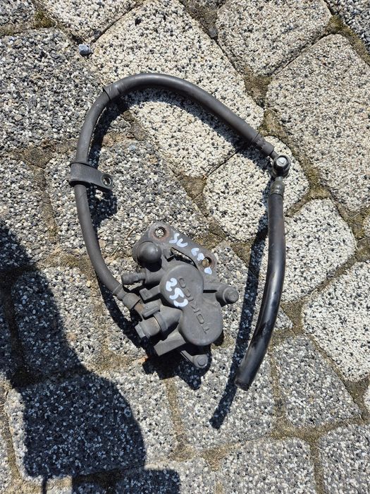 Zacisk hamulcowy Suzuki SV 650