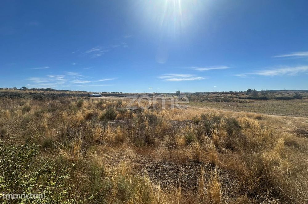 Terreno para Construção de 6.700 m²