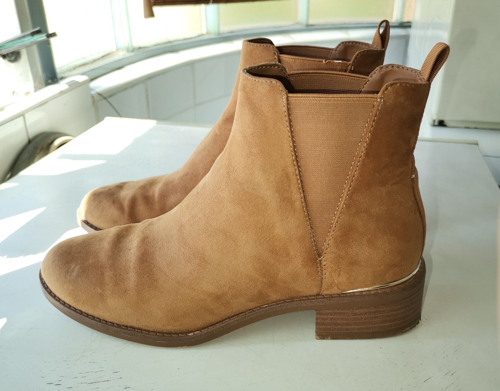 Botas castanhas Bershka