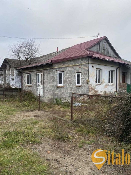 Продаж частини цегляного будинку,  с. Стоянів Радехівський район