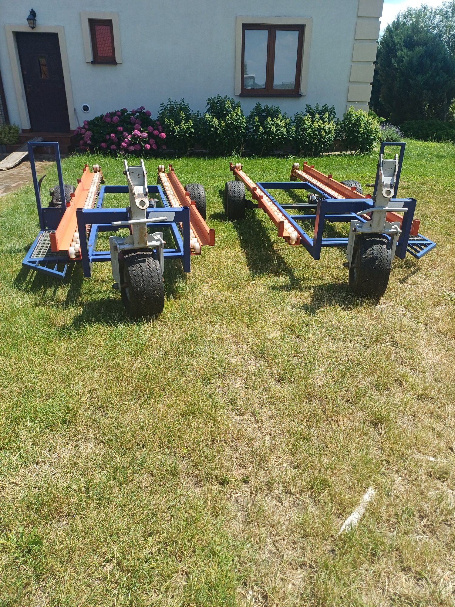 Kombajn do porzeczki,aronii KPS-3 całorzedowy sprzedam.