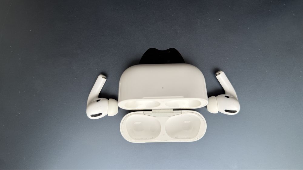 Наушники Apple AirPods pro