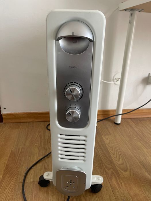 Aquecedor a óleo
EQUATION
2500W