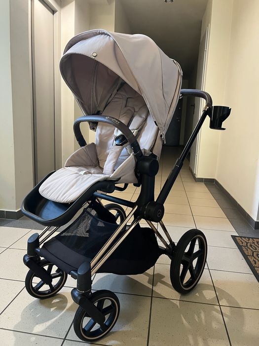 Wózek Priam 4.0 Cozy Beige rama rose gold