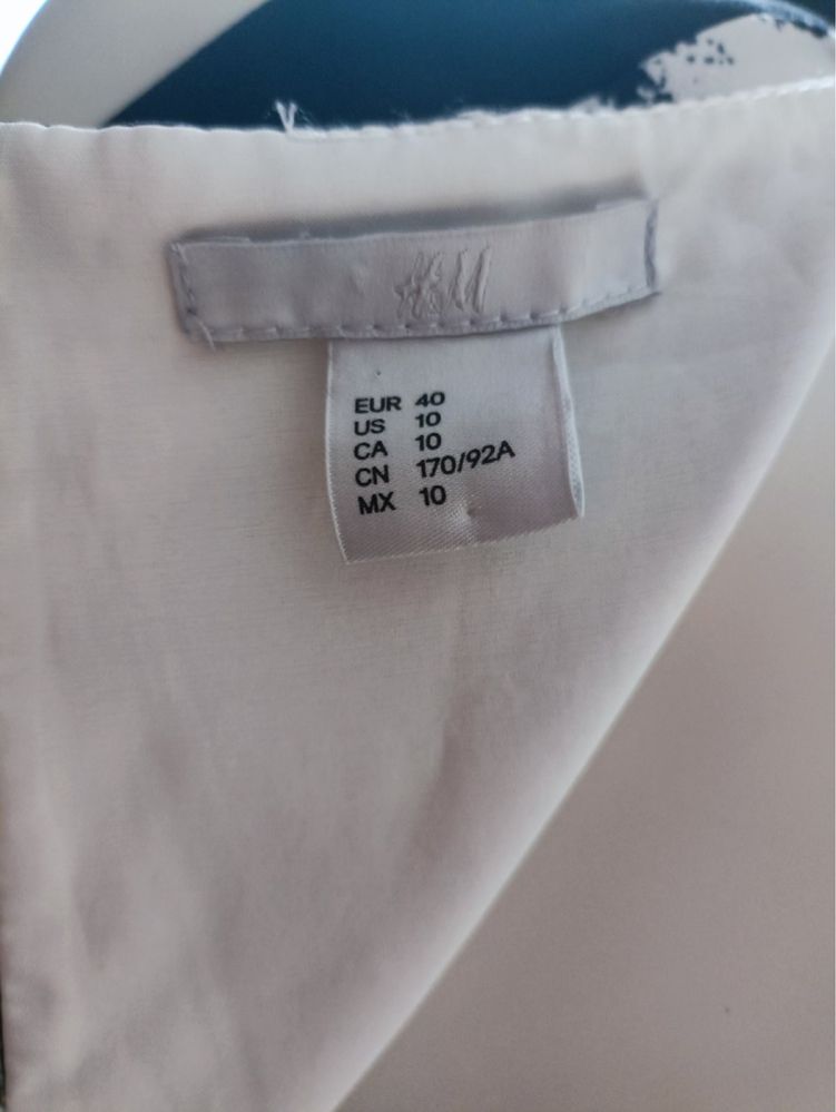 Деловое  женское платье H&M 42-44 р.