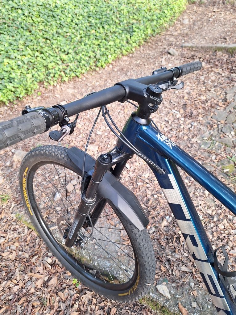 Trek X-Caliber 7