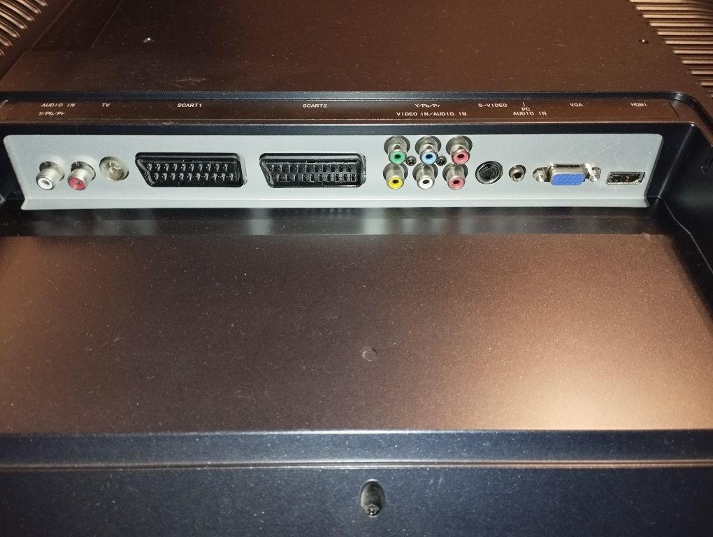 Telewizor Brimax A32C 32" cale LCD HDMI, stan bardzo dobry. Super!