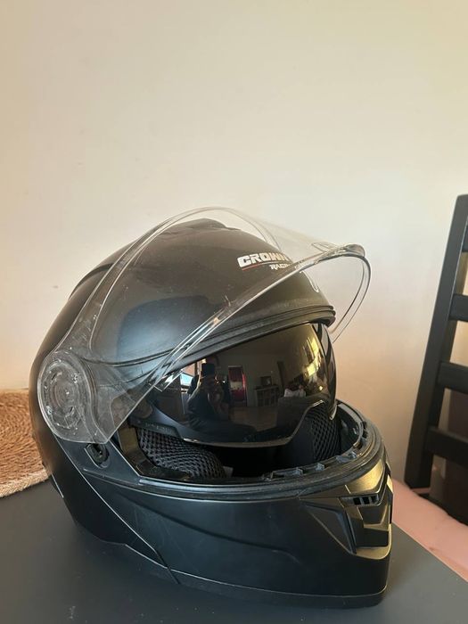 Sprdedam kask motocyklowy