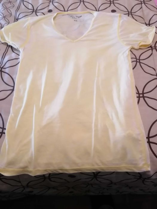 T Shirts Novas e Sem Uso ( Tamanhos XS/S/M )