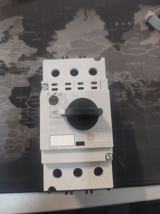 Автомат защиты двигателя