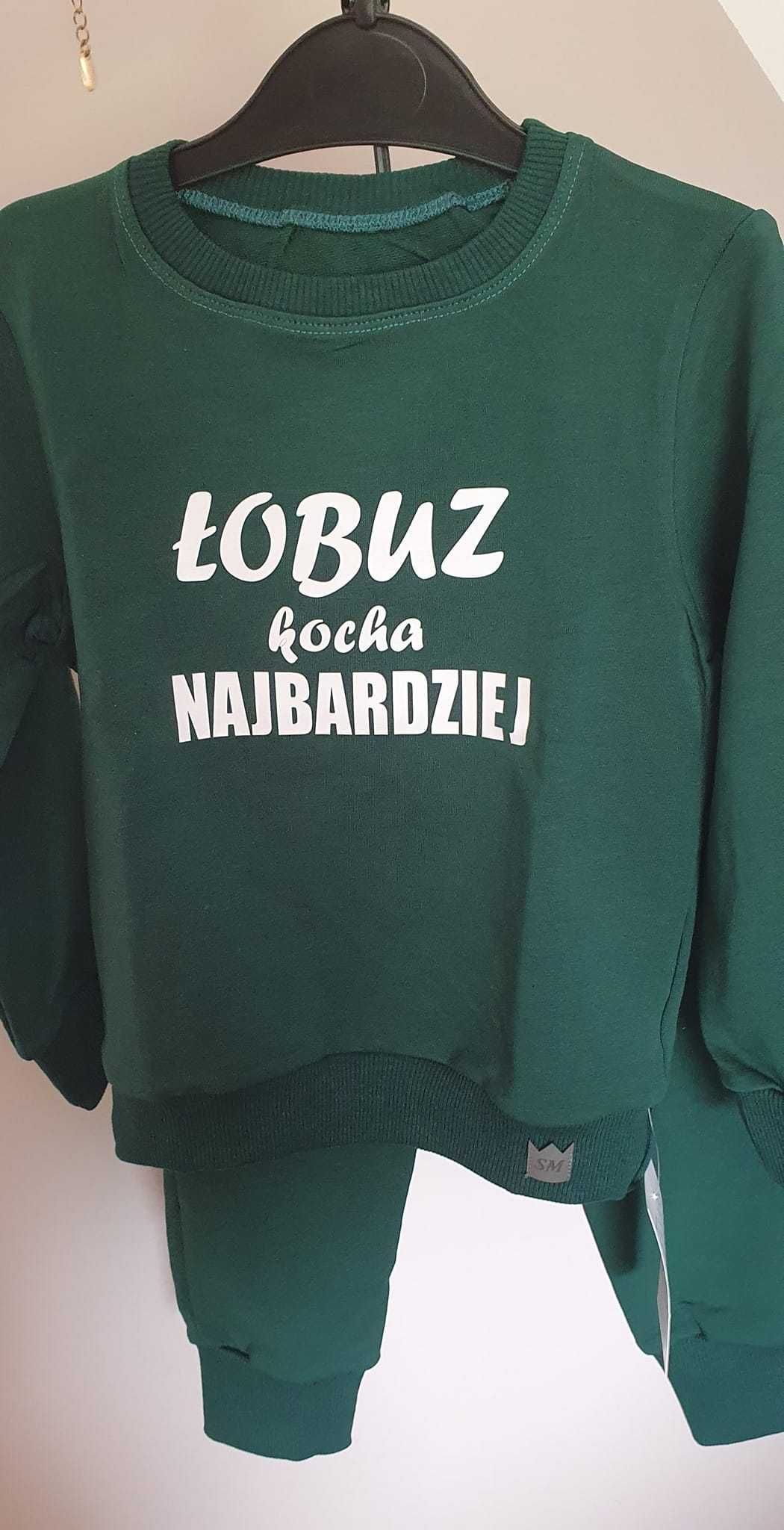 komplet łobuz kocha najbardziej bluza spodnie POLSKA PRODUKCJA 128cm