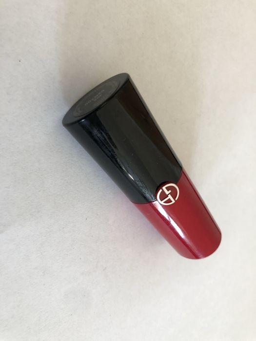 czerwona pomadka Rouge d’ Armani