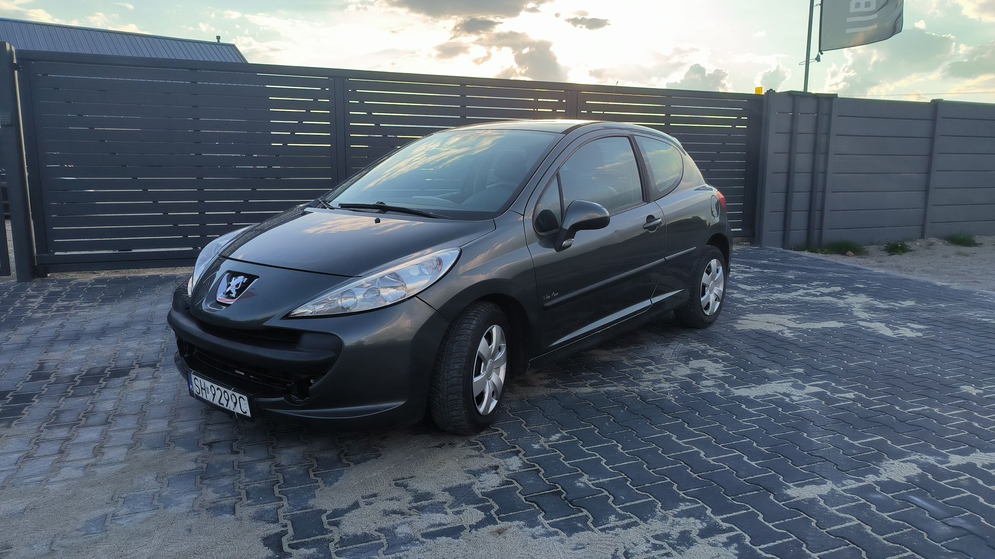 Peugeot 207 gaz ,klima