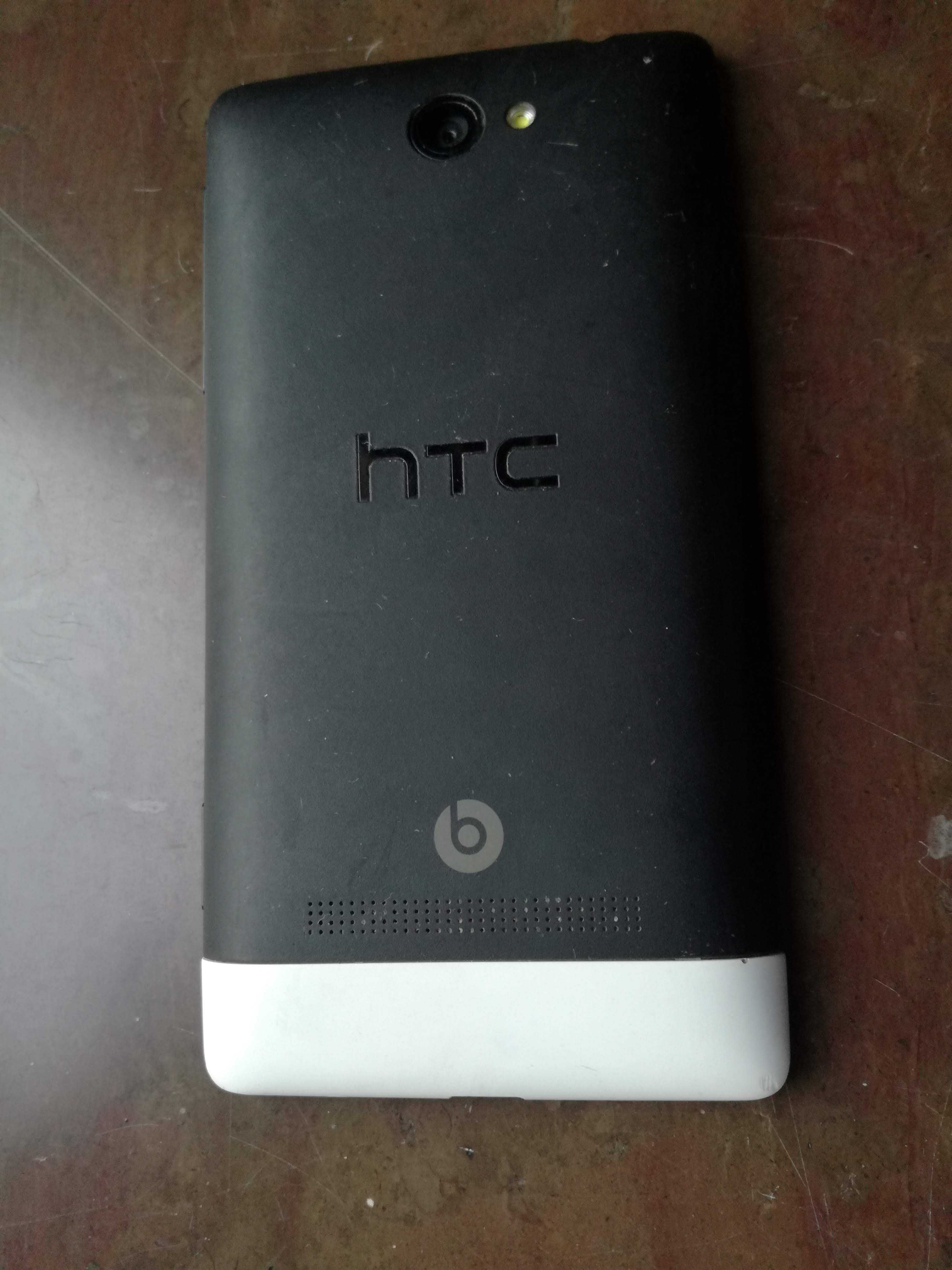 HTC Windows Phone 8S na części