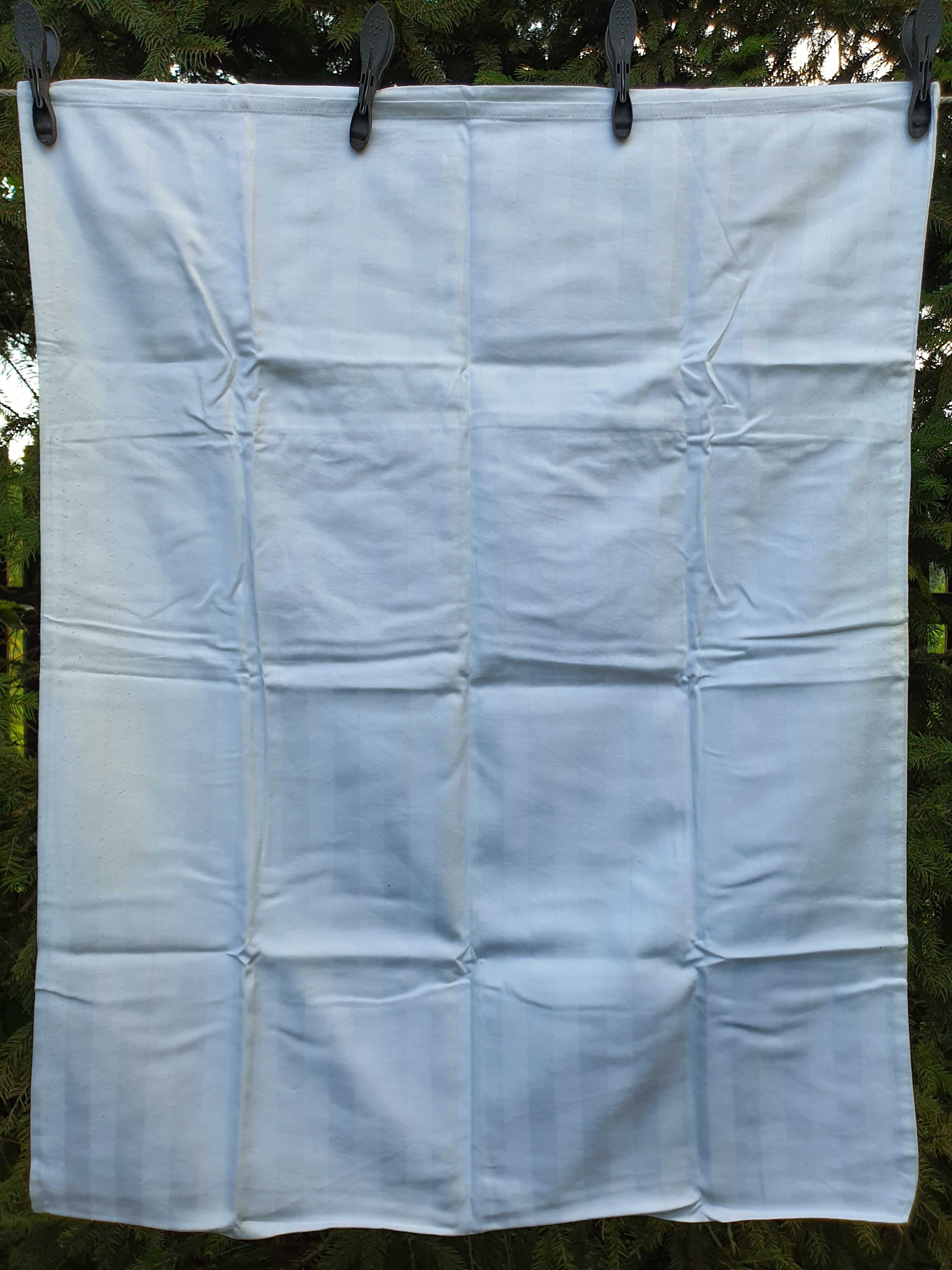 Poszewka na poduszkę BIAŁA 60 x 75 cm