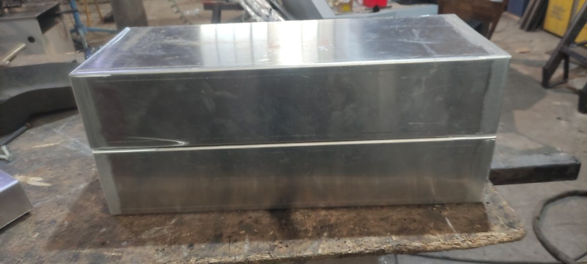 Aluminiowy Bagażnik dachowy Land Rover Defender pickup taeardrop  zabu